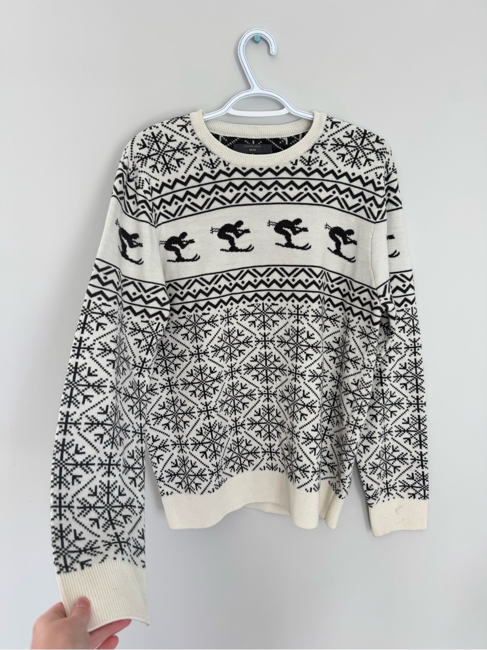Denver Hayes Cream and Black Nordic Ski Pattern Crewneck Sweater